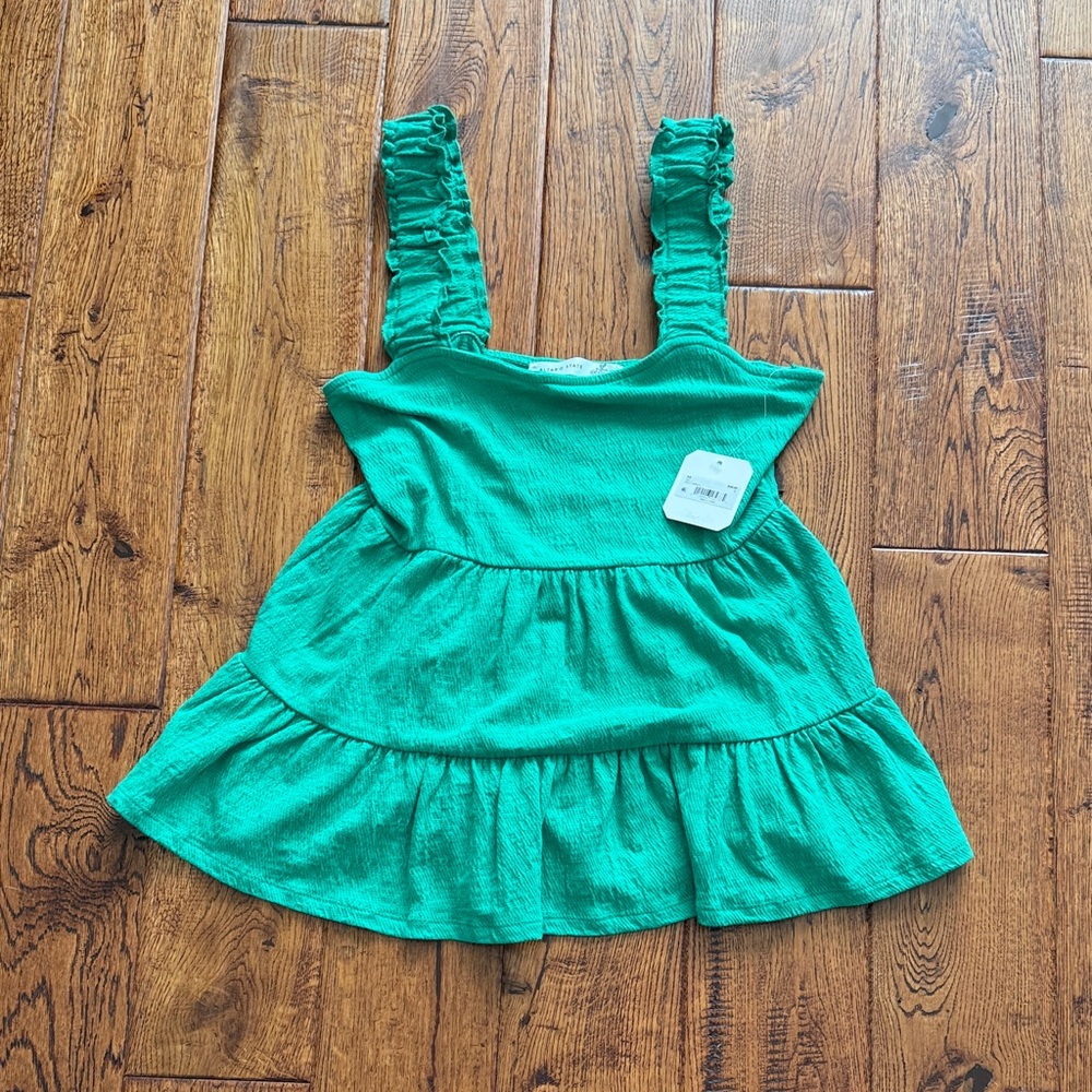 Sleeveless Ruffled Top